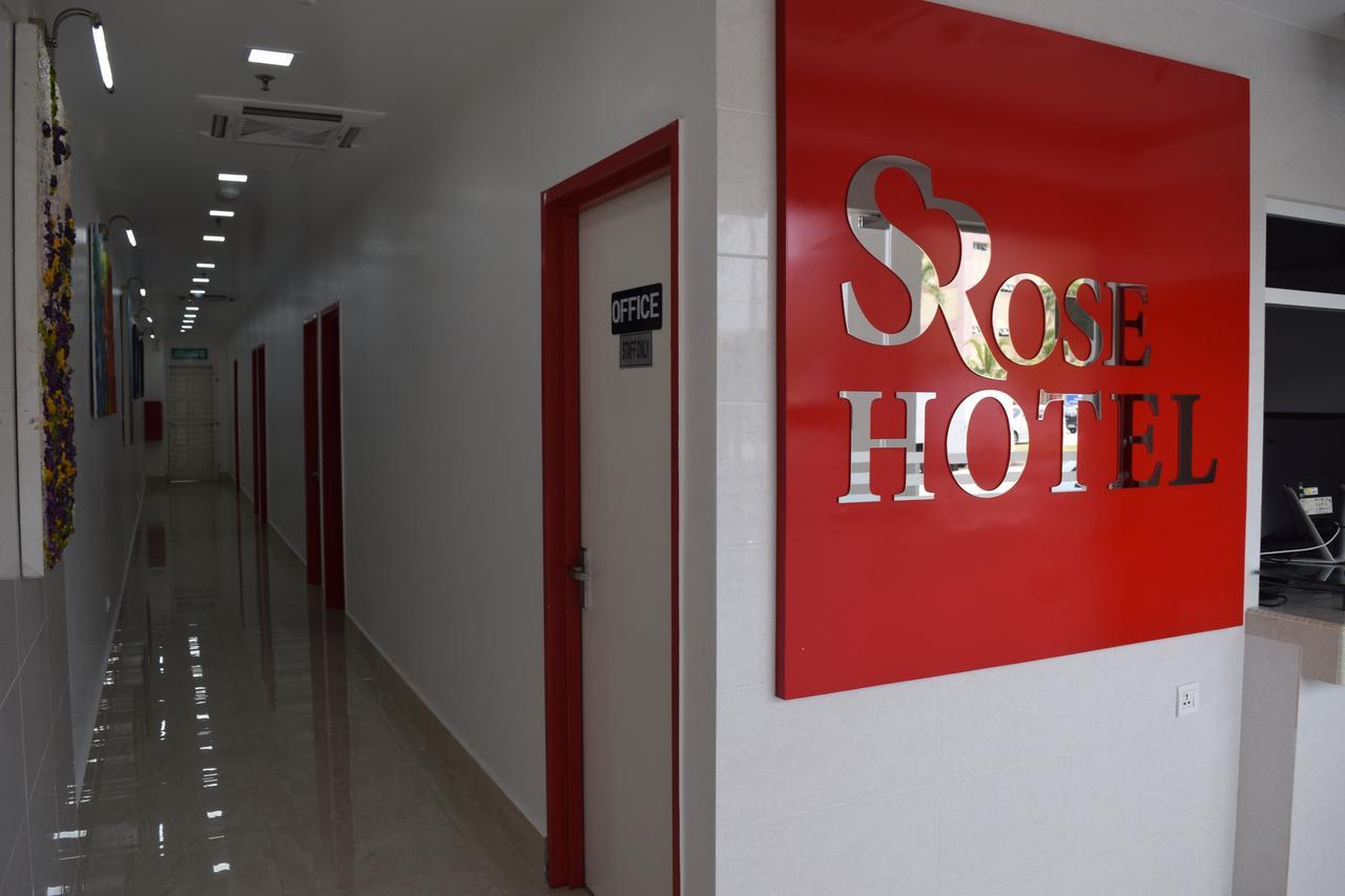 S Rose Hotel Сепанг Екстер'єр фото