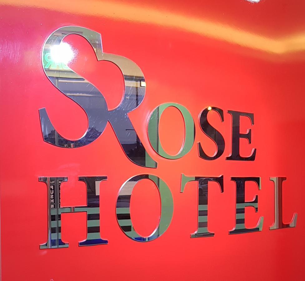 S Rose Hotel Сепанг Екстер'єр фото