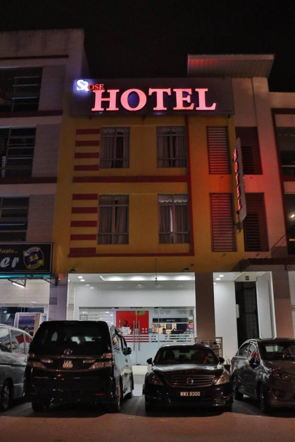 S Rose Hotel Сепанг Екстер'єр фото